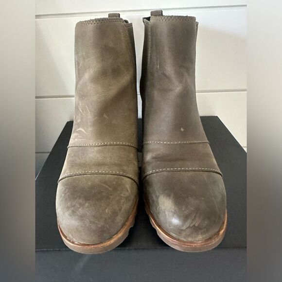 Sorel OG Lea Wedge Boots in Peatmoss Green - Picture 6 of 14